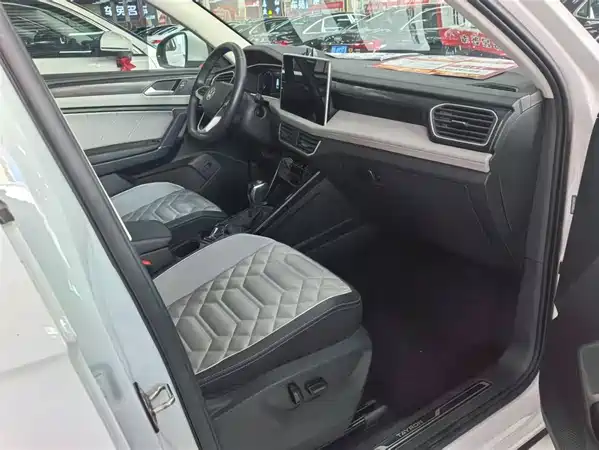 Volkswagen Tayron 2023