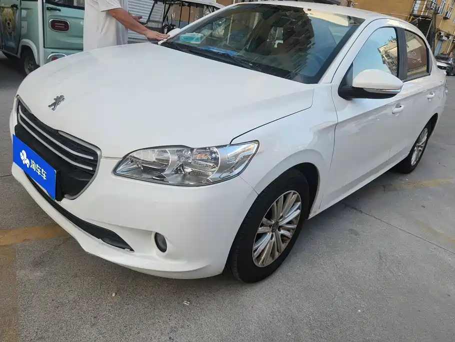 Peugeot 301 2016