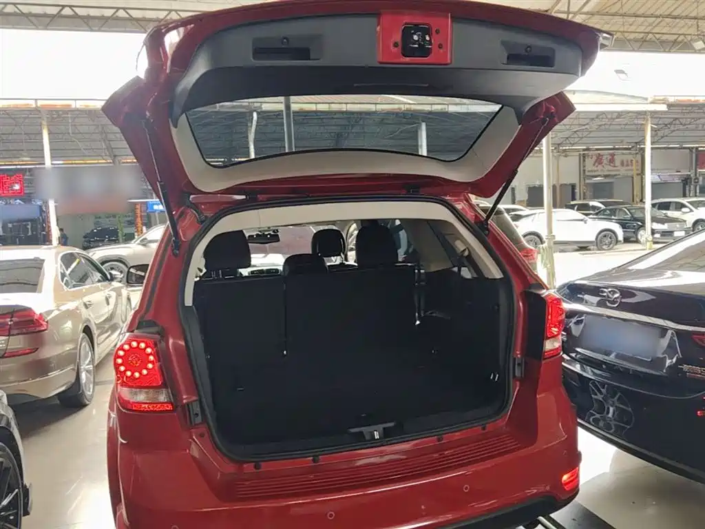 Dodge Journey 2016 — фото 19