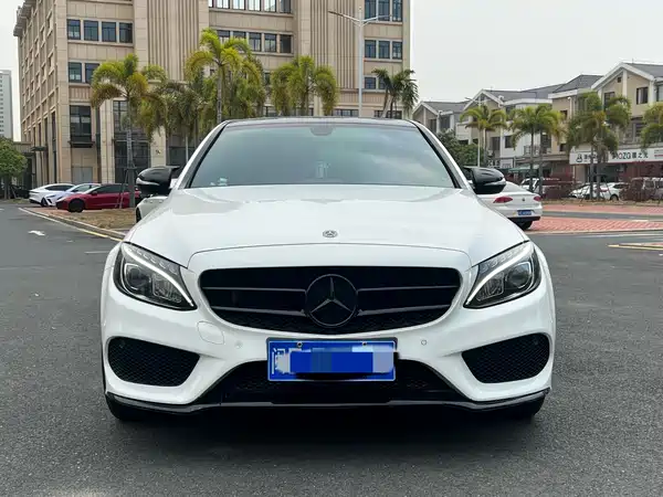 Mercedes-Benz C-Class 2018