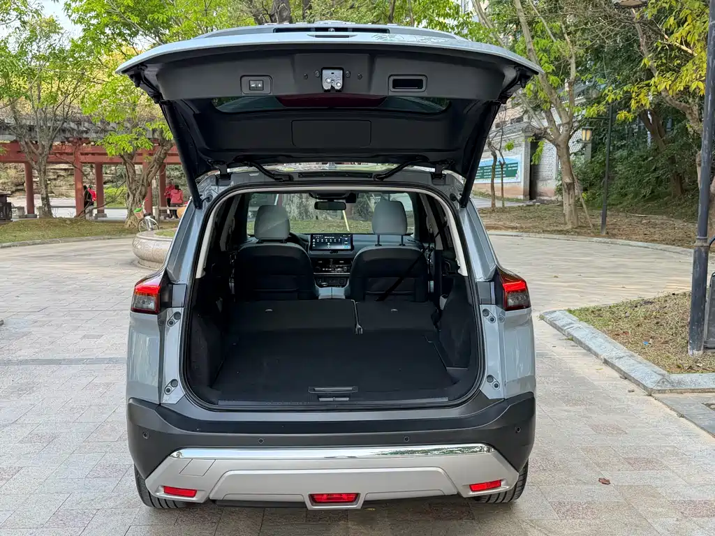 Nissan X-Trail 2023 — фото 18