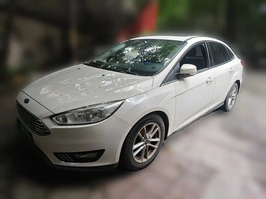 Ford Focus 2015 — фото 1