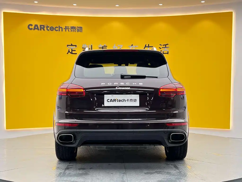 Porsche Cayenne 2017 — фото 21