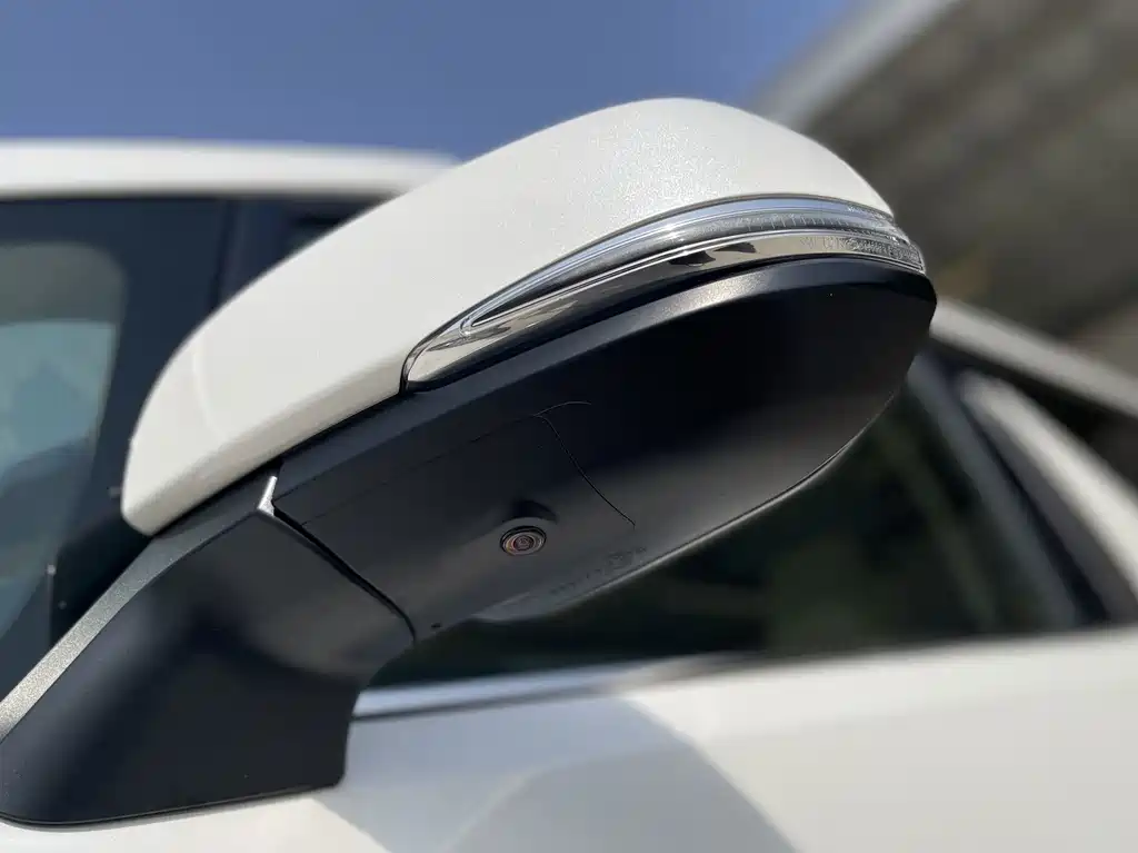 Toyota Alphard 2021 — фото 16
