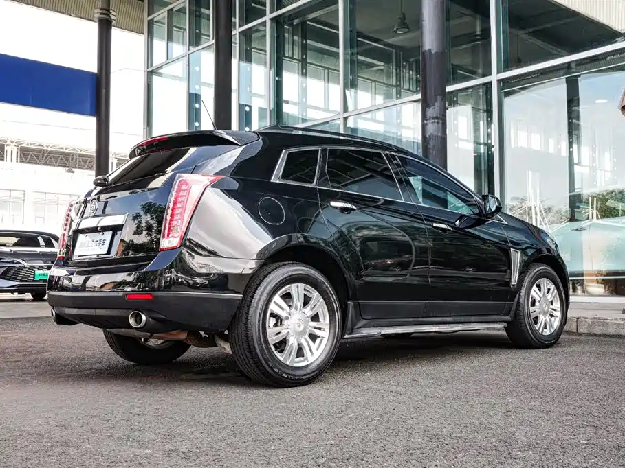 Cadillac SRX 2014 — фото 6