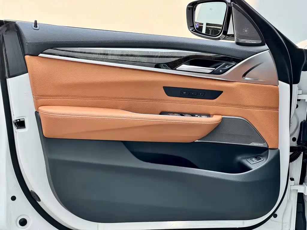 BMW 6 Series GT 2021 — фото 6