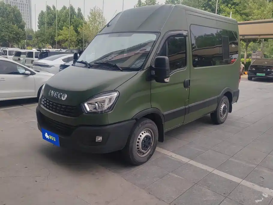 IVECO Ousheng 2022