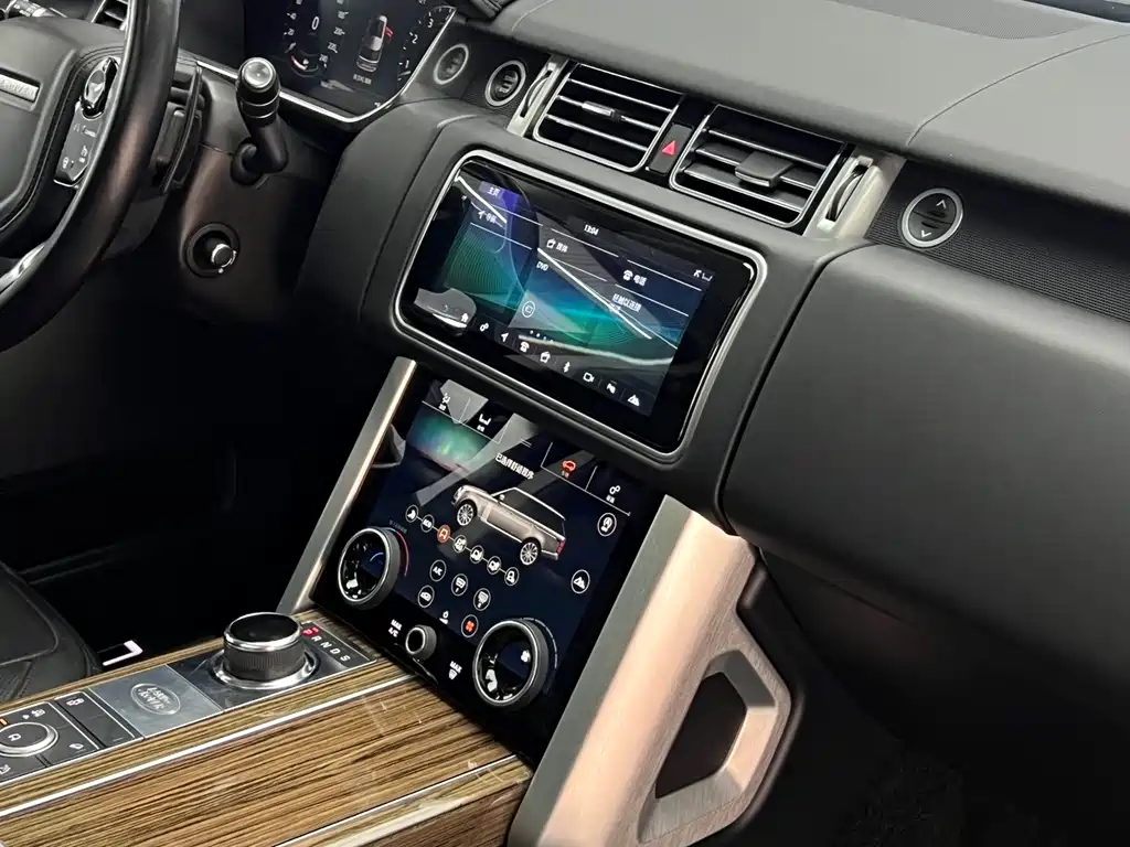 Land Rover Range Rover 2019 — фото 23