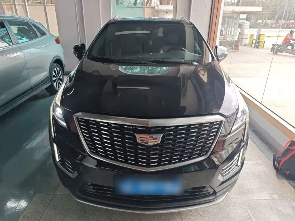 Cadillac XT5 2022 — фото 3