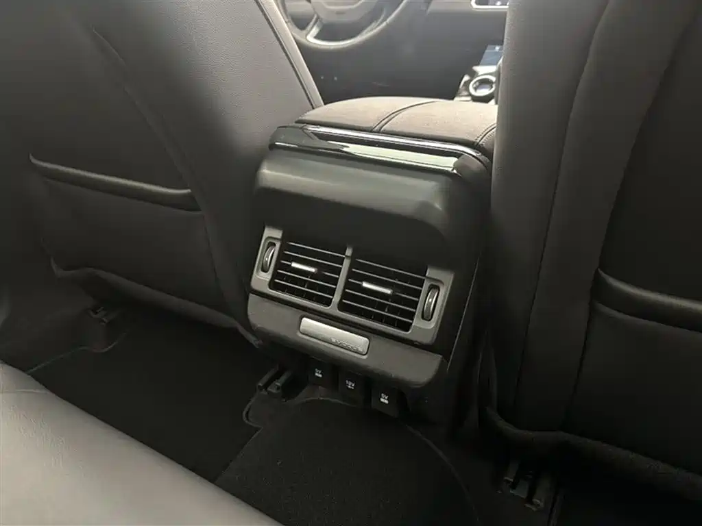 Land Rover Evoque 2020 — фото 13