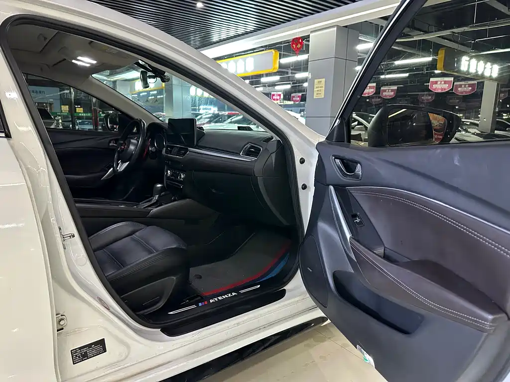 Mazda Atenza 2017 — фото 15