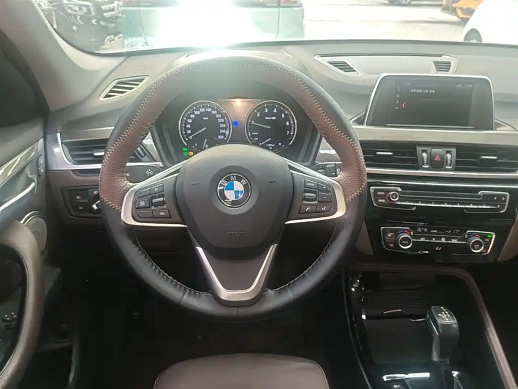 BMW X1 2018 — фото 7