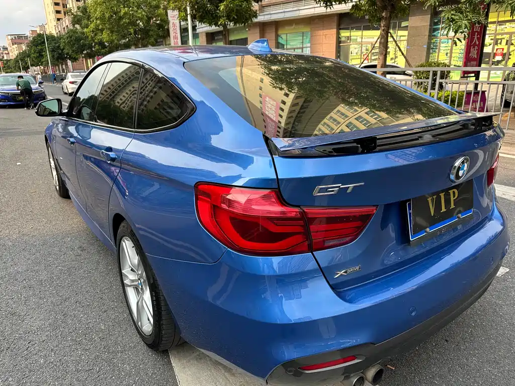 BMW 3 Series GT 2017 — фото 9