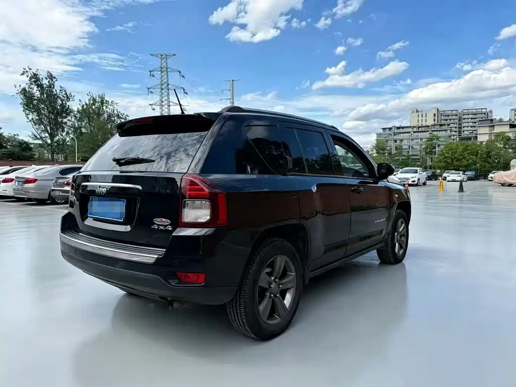 Jeep Compass 2014 — фото 4