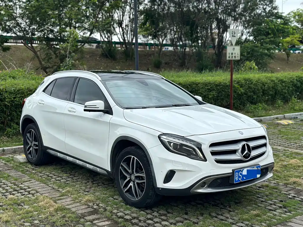 Mercedes-Benz GLA 2016 — фото 3