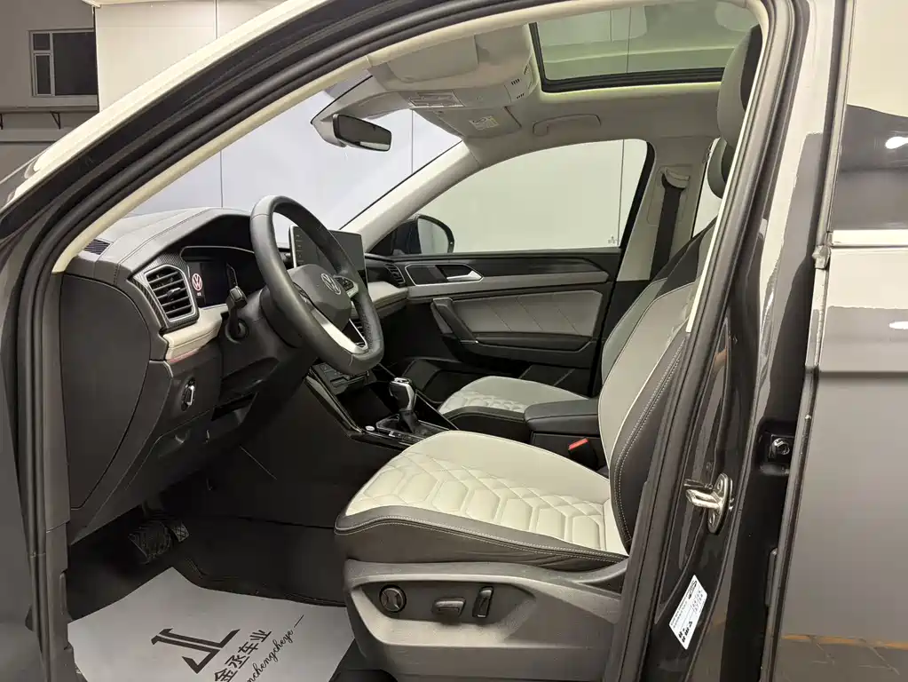 Volkswagen Tayron 2023