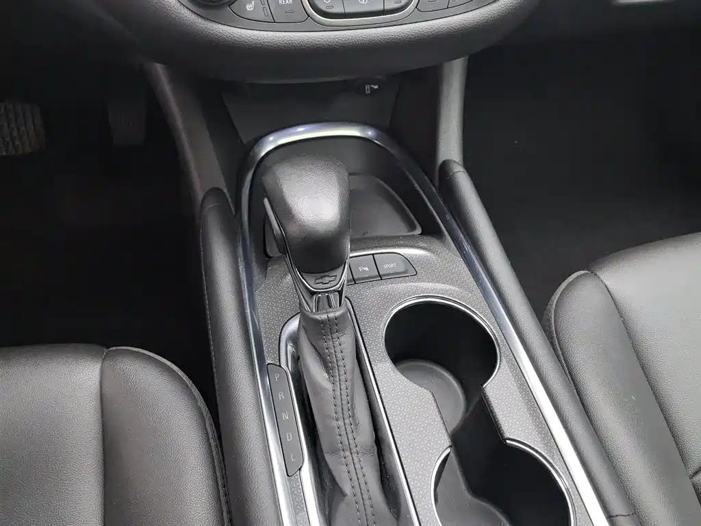 Chevrolet Malibu XL 2021 — фото 13