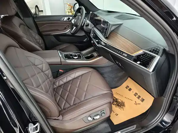 BMW X5 2024