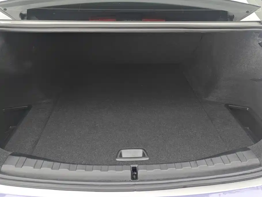 BMW i3 2023
