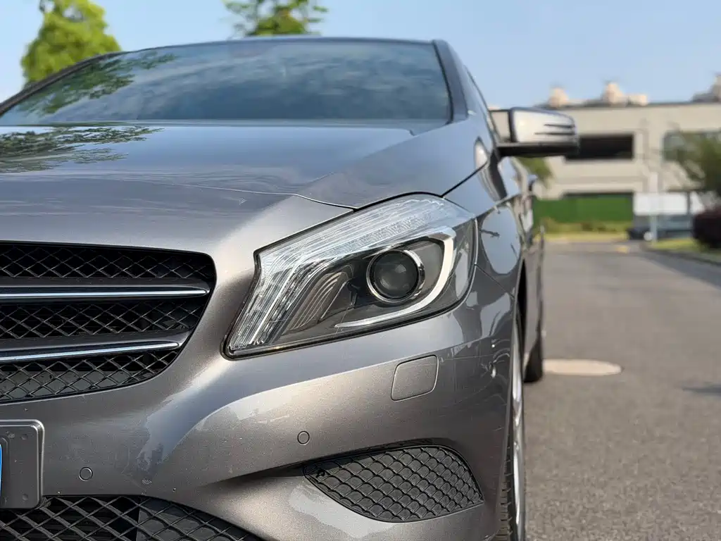 Mercedes-Benz A-Class 2015 — фото 7