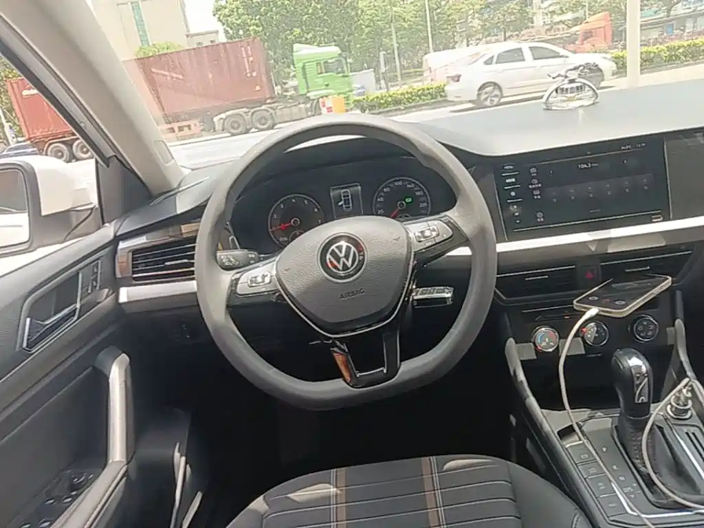 Volkswagen Lavida 2021