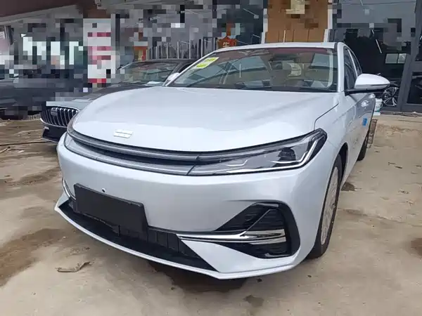 Geely Galaxy A7 EM 2025