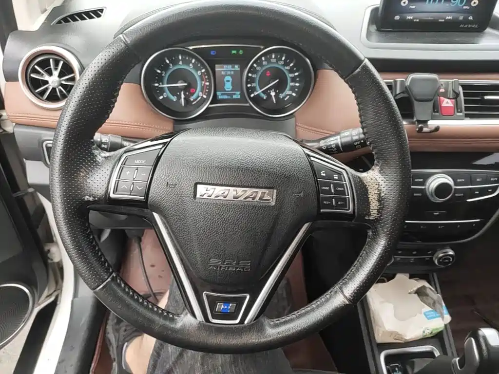 Haval H1 2015 — фото 11