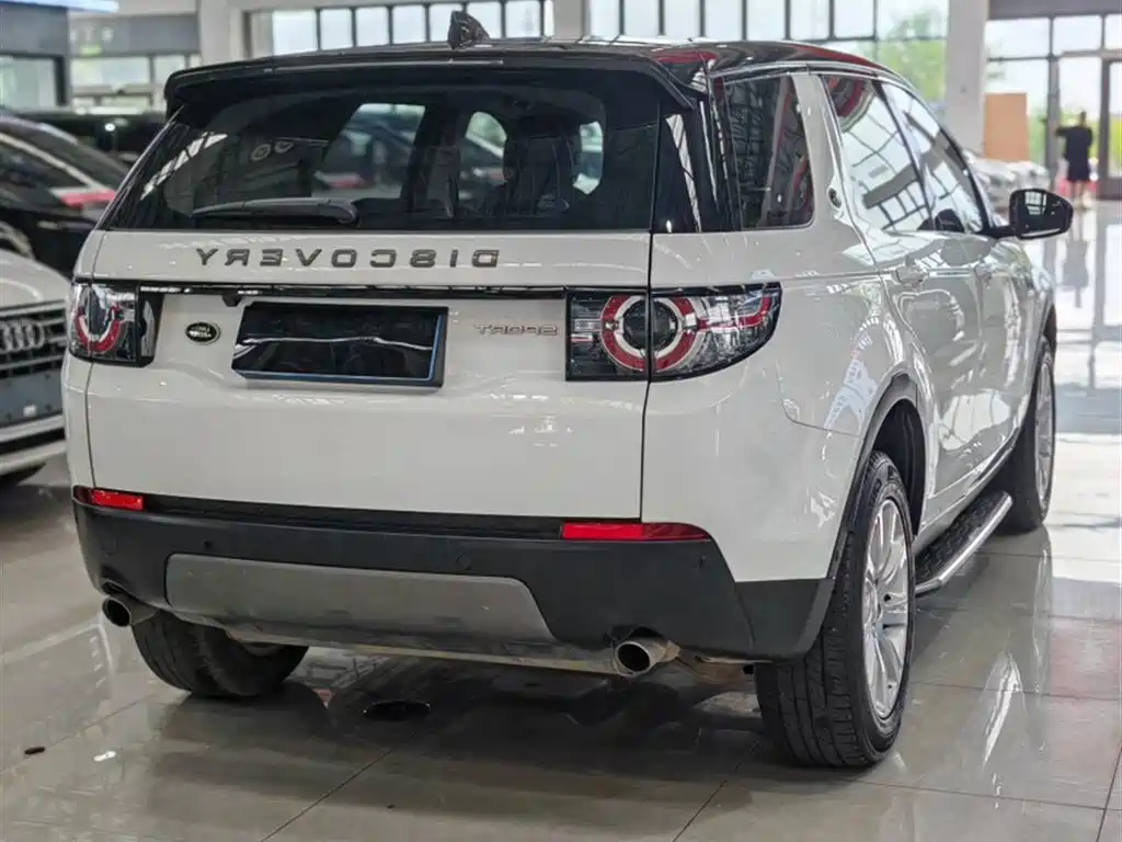Land Rover Discovery Sport 2018 — фото 6