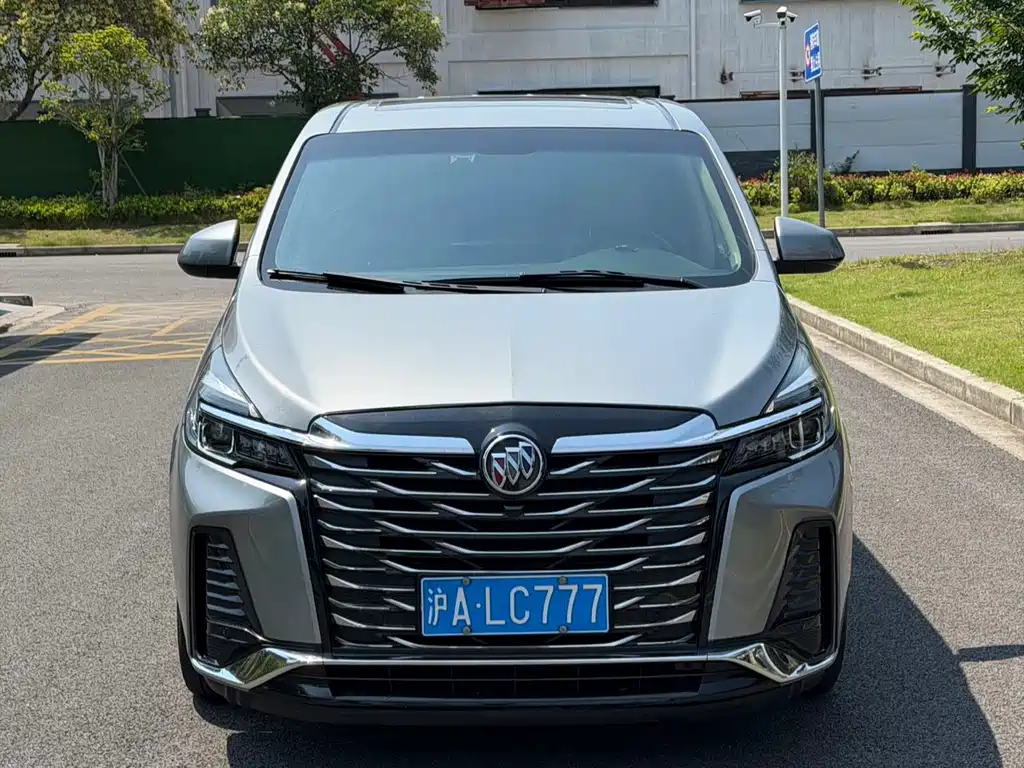 Buick GL8 2023