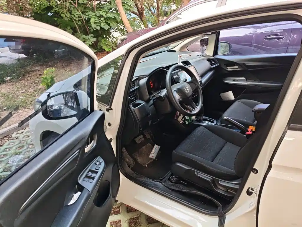 Honda Fit 2018 — фото 12