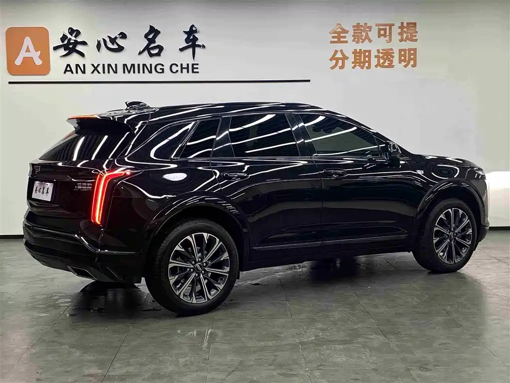 Cadillac XT5 2024 — фото 3
