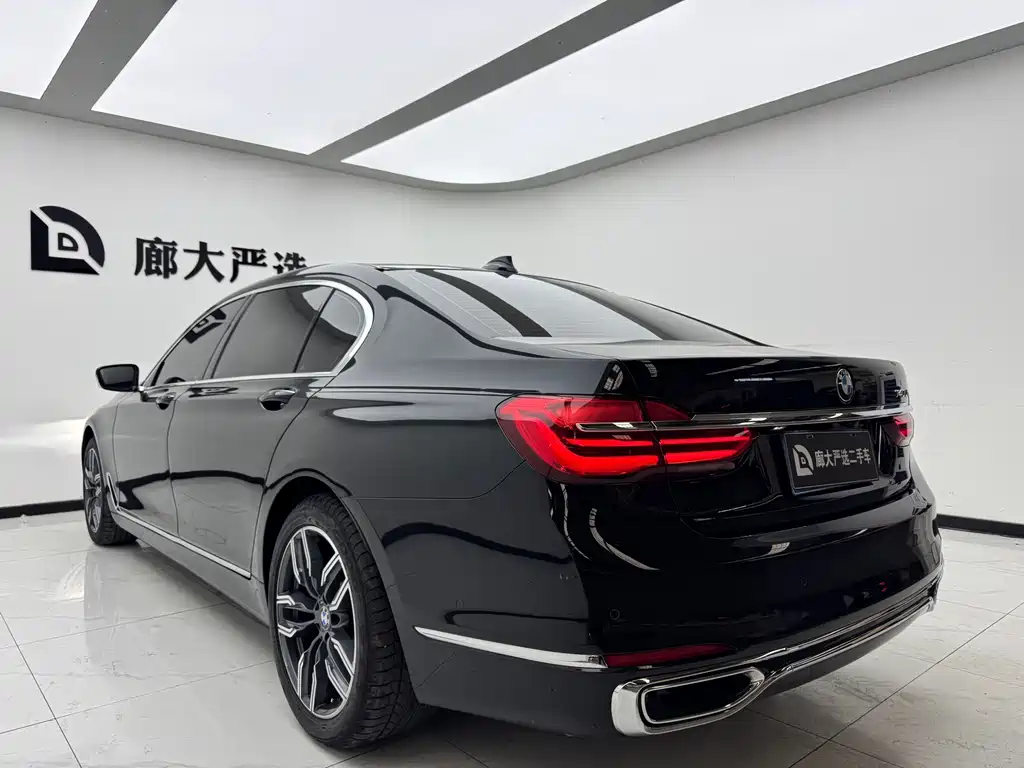 BMW 7 Series 2018 — фото 5