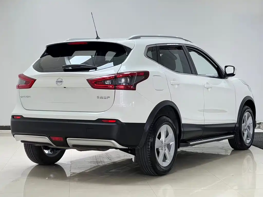 Nissan Qashqai 2022 — фото 4