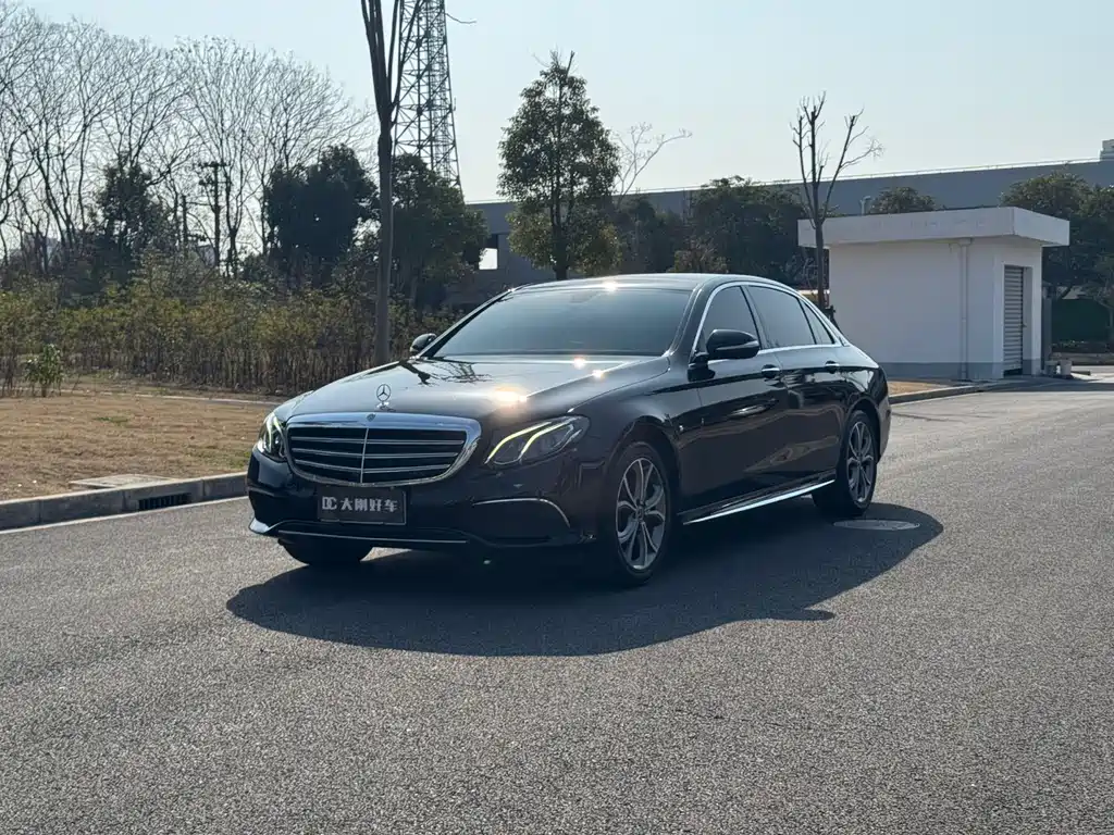 Mercedes-Benz E-Class 2019 — фото 1
