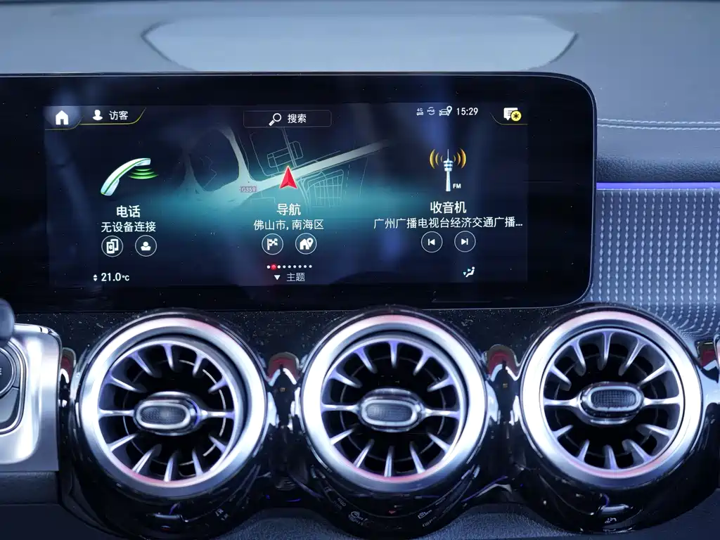 Mercedes-Benz GLB 2021 — фото 10