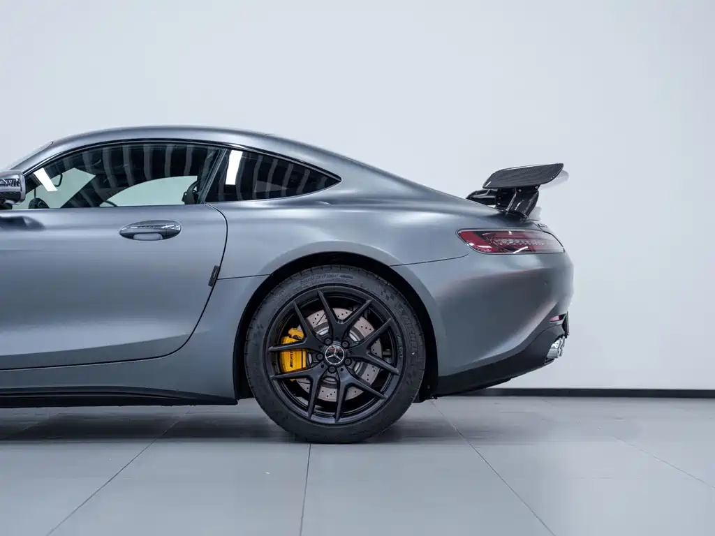 Mercedes-Benz AMG GT 2023 — фото 6
