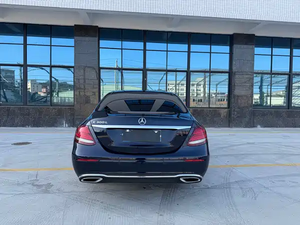 Mercedes-Benz E-Class 2019