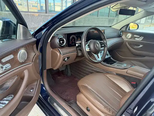 Mercedes-Benz E-Class 2019