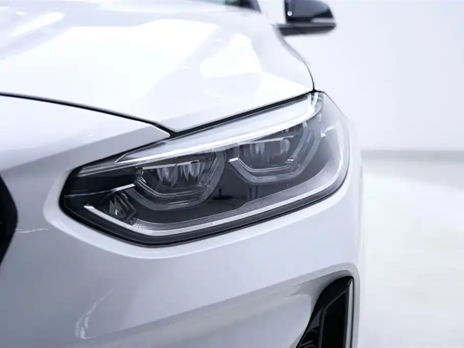 BMW 1 Series 2023