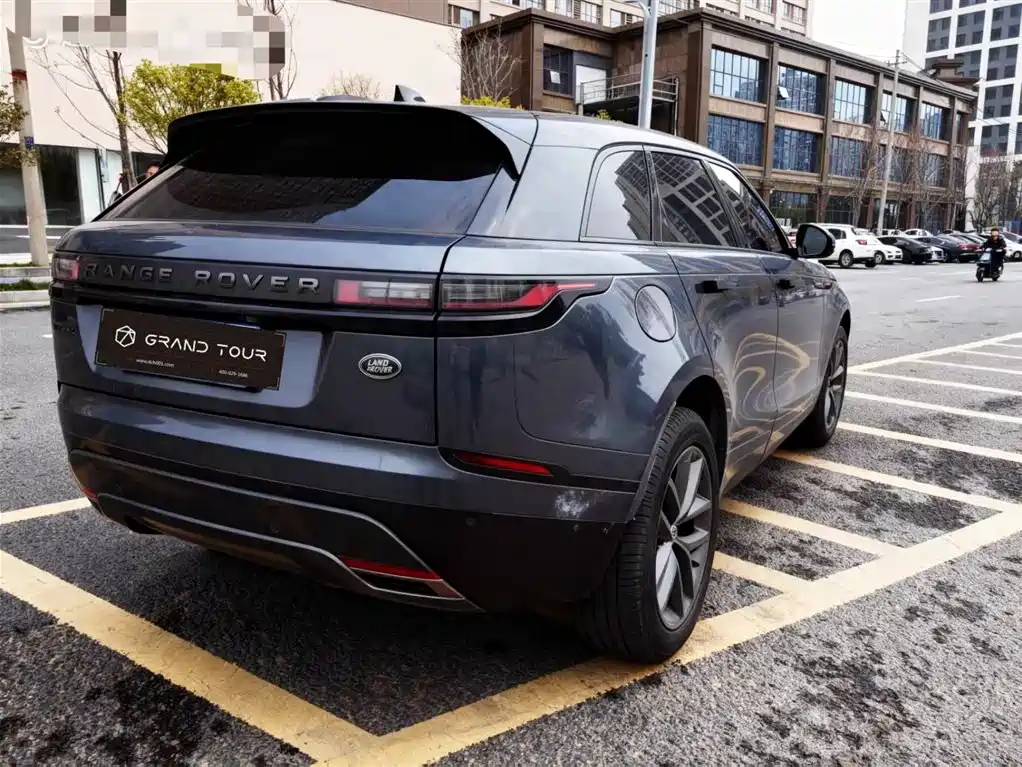 Land Rover Velar 2023 — фото 4