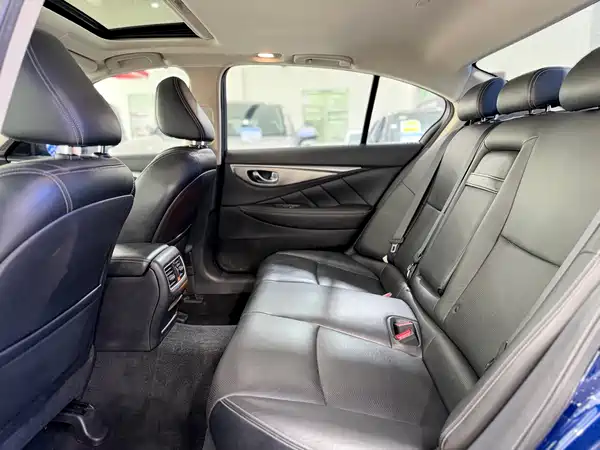 Infiniti Q50L 2016