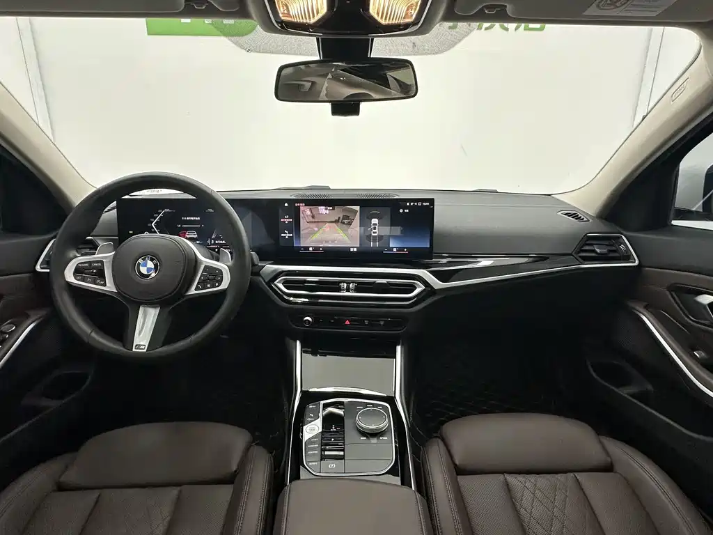BMW 3 Series 2023 — фото 10