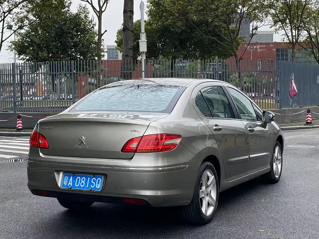 Peugeot 408 2014 — фото 14