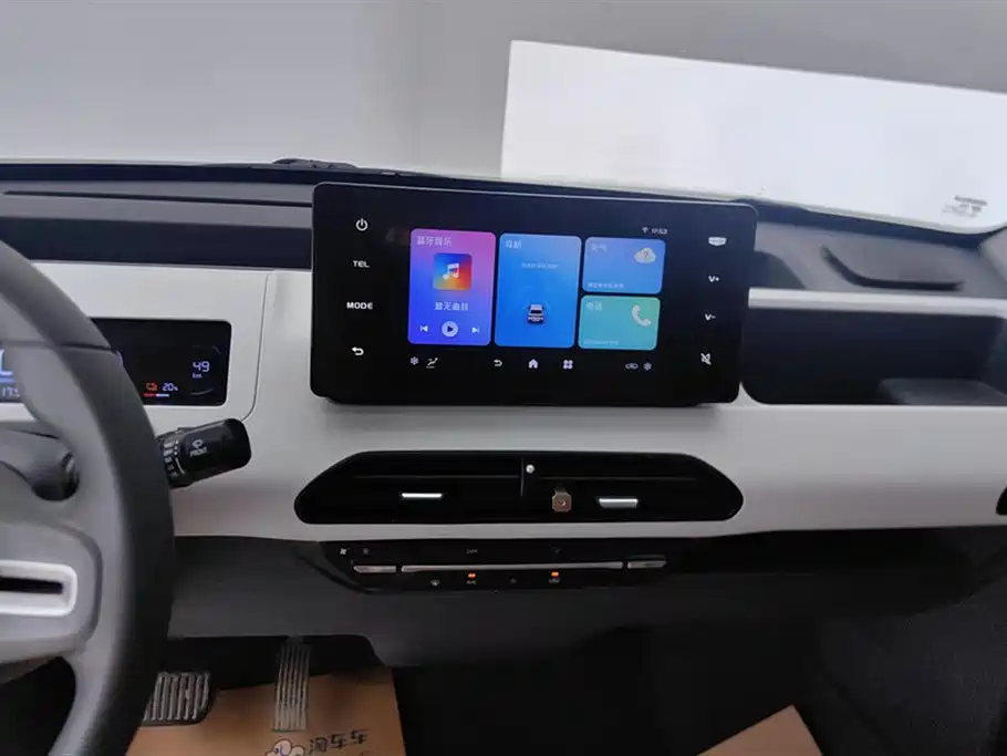 Geely Galaxy Panda 2025 — фото 13