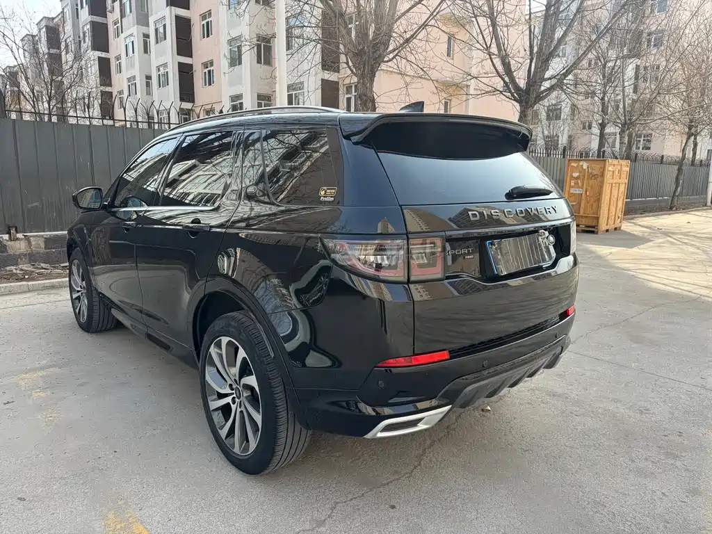 Land Rover Discovery Sport 2022 — фото 17