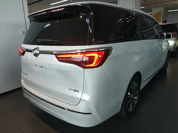 Buick GL8 2020