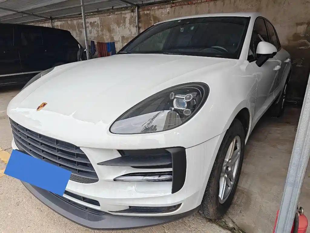Porsche Macan 2021 — фото 1