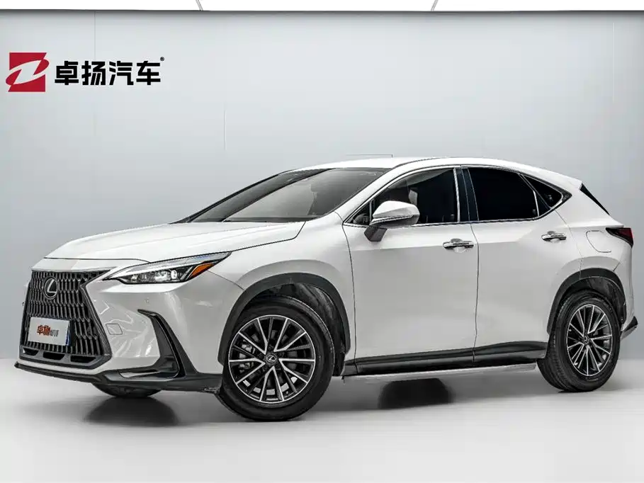 Lexus NX 2023 — фото 1