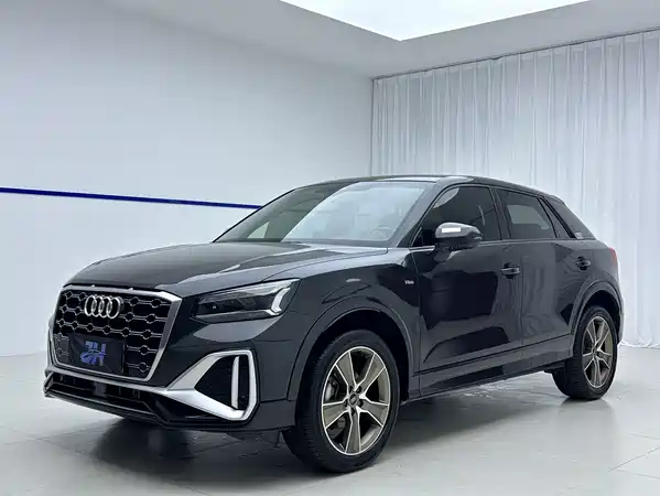 Audi Q2L 2022
