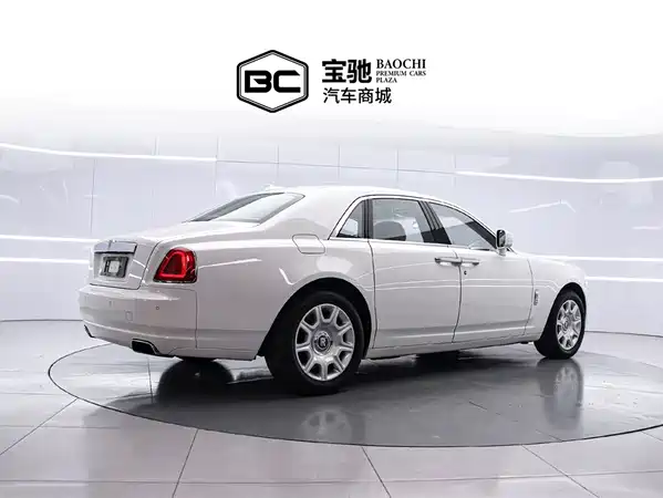 Rolls-Royce Ghost 2010